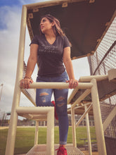 Load image into Gallery viewer, Cursive T-shirt (Women’s)